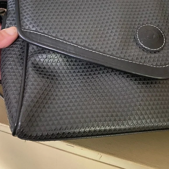 Liz Claiborne Purse - Picture 12 of 15